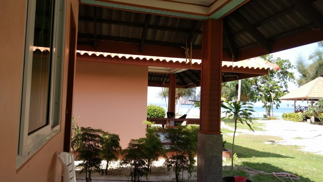 Koh Ngai Kaimuk Thong Resort Exterior foto