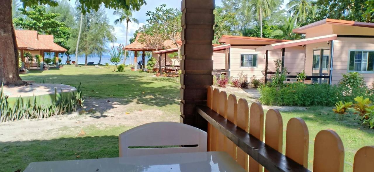 Koh Ngai Kaimuk Thong Resort Exterior foto