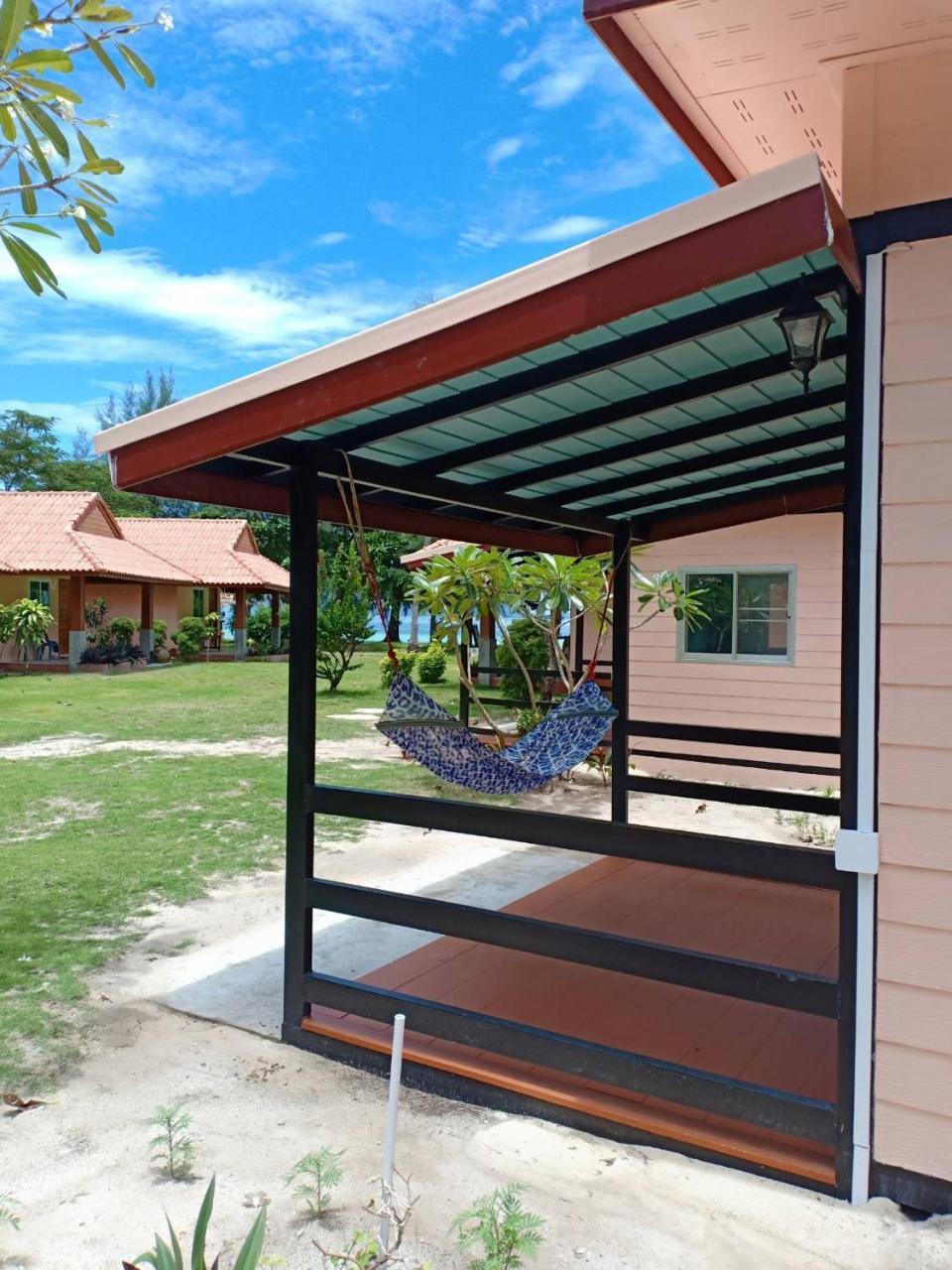 Koh Ngai Kaimuk Thong Resort Exterior foto
